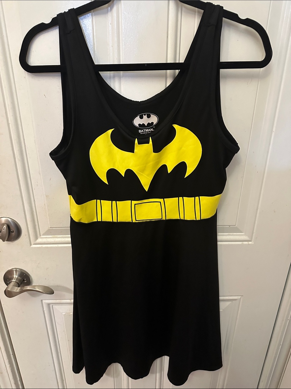 Batman Black Halloween Dress Yellow Bat Emblem & Belt Graphic size M Medium